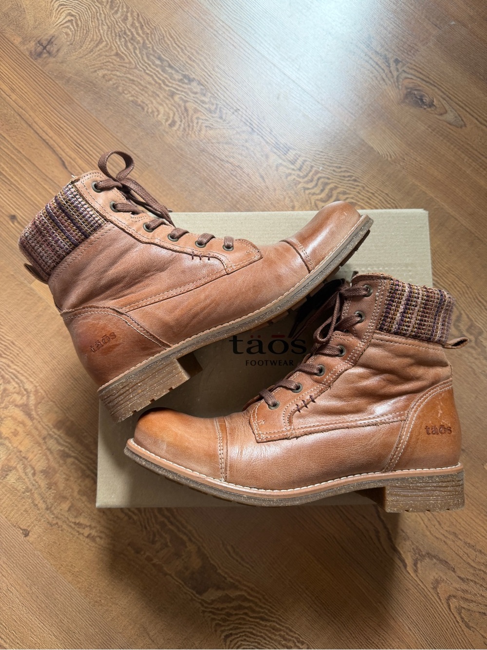 Taos Captain Boots